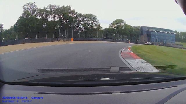 Golf GTI mk7 chasing the Lotus Elise 250 смотреть онлайн
