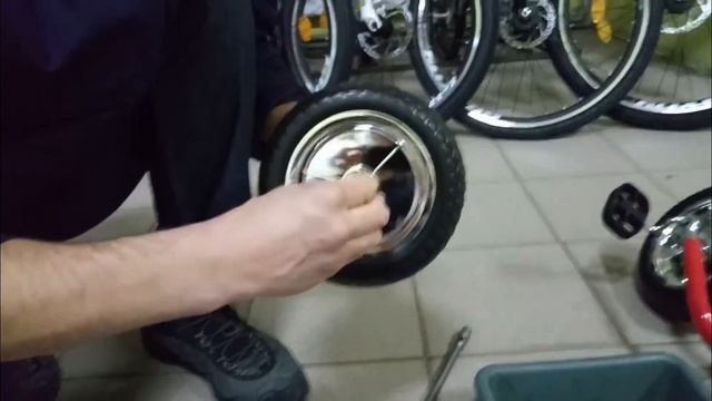 Сборка 3- х колёсного велосипеда Crossride TwoFour FS смотреть онлайн