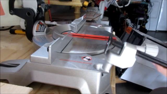 Review.. Homecraft 10" Compound Mitre Saw w/Laser смотреть онлайн