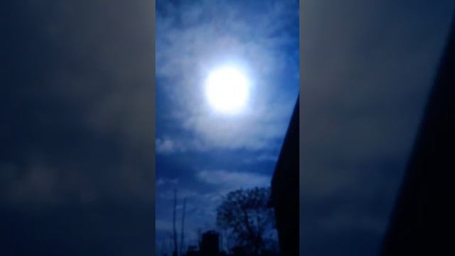 clouds and moon video please subscribe my YouTube channel please смотреть онлайн