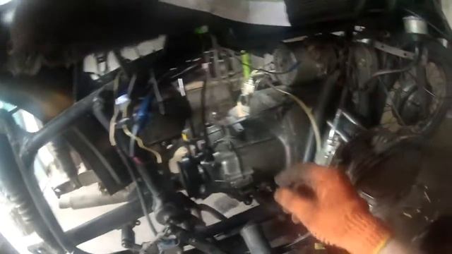 Задачка 10 Как на Днепр-11 отрегулировать сцепление не заводя мотоцикл?