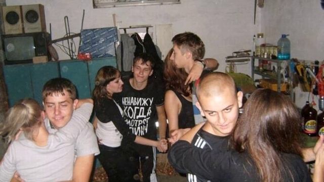 Пающие трусы.Тюльпаны, ландыши.mp4 смотреть онлайн