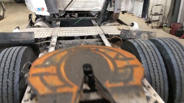 2019 Volvo VNL - Parts Unit 19VV002 смотреть онлайн