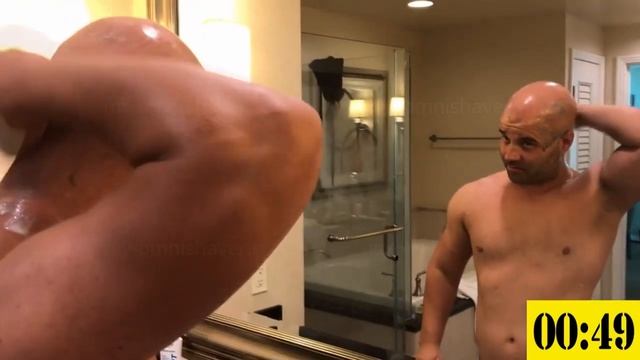 Как бриться с бритвой для головы Omnishaver Premium? смотреть онлайн