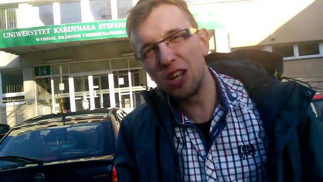 Mikołaj uczy się być reporterem смотреть онлайн