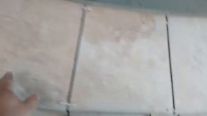 Облицовка круглого крыльца керамогранитной плиткой, нарезка трапеций