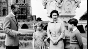 Биографии в деталях. Королева Елизавета II #713