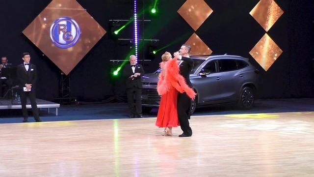 Медленный фокстрот / Pro Am Scholarship C и Scholarship A - Capital Cup Minsk 2023 (14.10.2023) смотреть онлайн