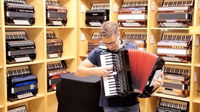 Classic Cantabile 72 Bass Akkordeon Secondo V смотреть онлайн