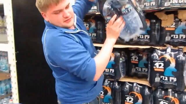 Израиль. Иерусалим. Новый супермаркет в религиозном районе. Часть 2, Март 2016. смотреть онлайн