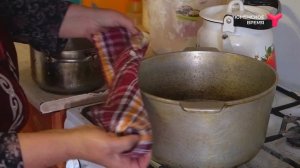 Казахи из Сорокинского района готовят курт