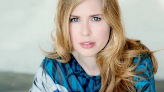 Aubrey Ashburn - I am the One смотреть онлайн