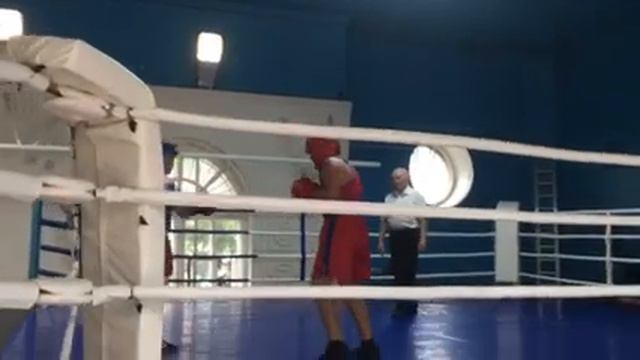 Я дерусь со своим двоюродным братом смотреть онлайн