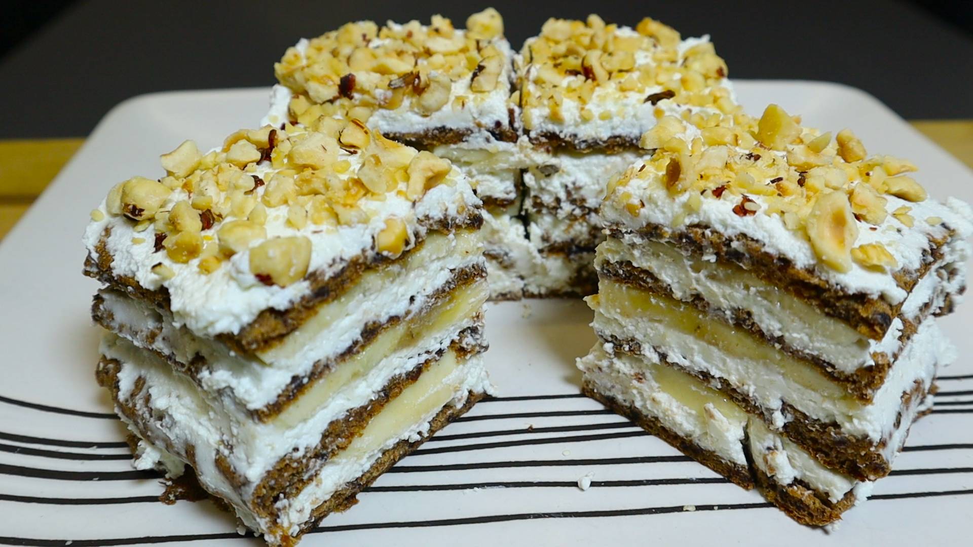 Тортик для похудения без сахара. Запекать в духовке всего 10 минут. Готовлю его каждые выходные!