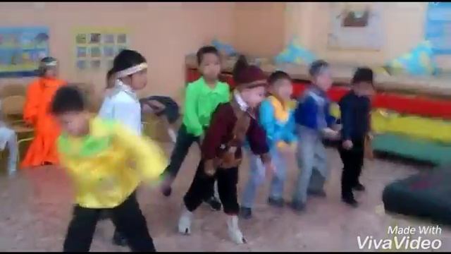Якутские парни или не якутские танцы. смотреть онлайн