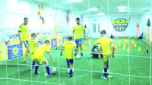 ТРЕНИРОВКА ПО ФУТБОЛУ МАЛЫШЕЙ...TRAINING SOCCER KIDS смотреть онлайн