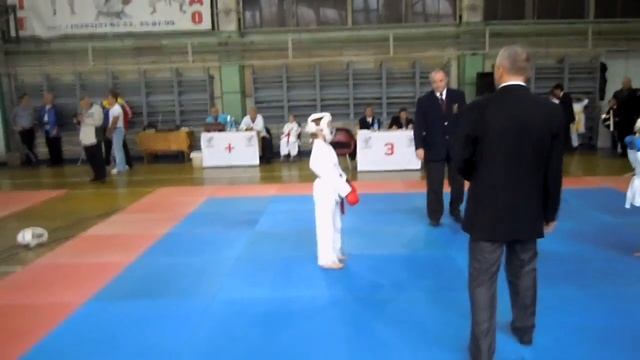 Кубок Украины по каратэ 2012. Девочки 7-8 лет. Шобу кумите смотреть онлайн