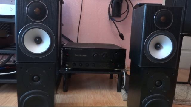 Monitor Audio BX1 смотреть онлайн