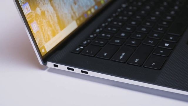 Trên tay Dell XPS 15 9500 (2020): Ultrabook multimedia hiệu năng cao dành cho người KỸ TÍNH! смотреть онлайн