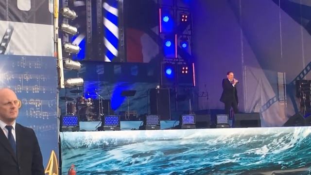 Игорь Скляр-Комарово(31 июля 16 г.,Дворцовая площадь) смотреть онлайн