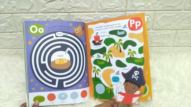 My A-MAZE-ing ABC Sticker Activity Book with over 500 Stickers смотреть онлайн