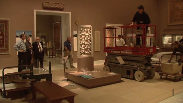 Installing the New Islamic Department Galleries at The Metropolitan Museum of Art смотреть онлайн