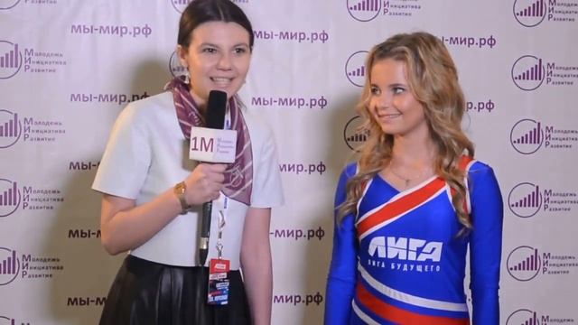 Алиса Кожикина - интервью смотреть онлайн