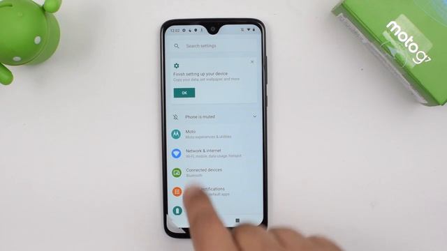 Motorola Moto G7 Unboxing & Overview | Moto Actions + Moto Display + Moto Voice ? смотреть онлайн