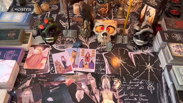 Что Враги делают на вас⚡️🪬🔮🔥#999#таро 🪬🔮#магия ⚡️⚡️🔥 смотреть онлайн