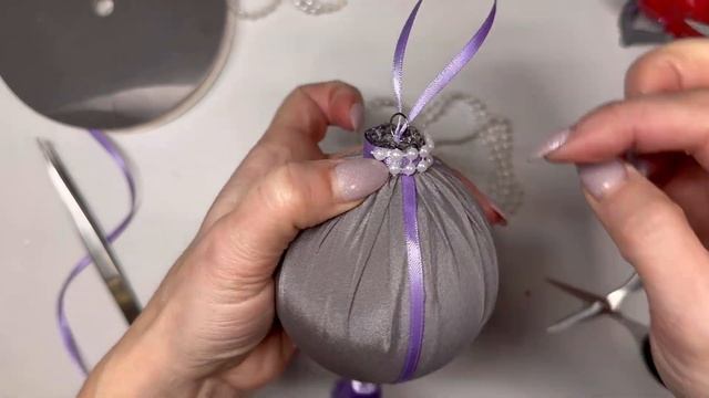 Елочные игрушки своими руками. Подробный урок инструкция. смотреть онлайн