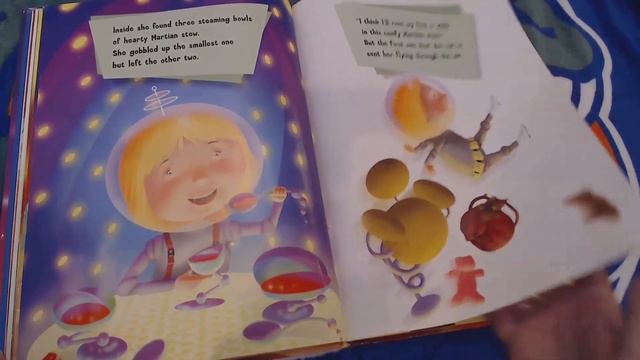 Goldilocks & The 3 Martians (read aloud) смотреть онлайн