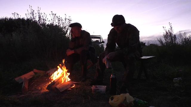 РЫБАЛКА НА САЗАНА! ОХ И ПОКАТАЛ МЕНЯ ЭТОТ КРАСАВЕЦ!!! ОПЯТЬ ТРОФЕЙ! РЫБАЛКА НА КРУЖКИ!!! смотреть онлайн