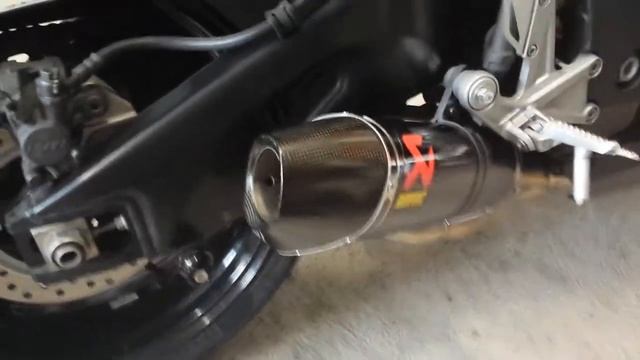 HONDA 2009 CBR1000RR, AKRAPOVIC SLIP ON EXHAUST. смотреть онлайн