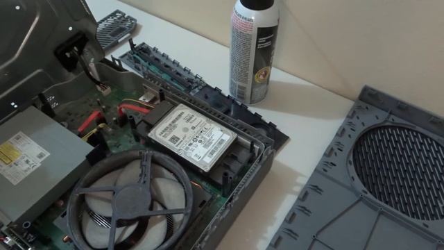 How to Clean a Xbox One смотреть онлайн