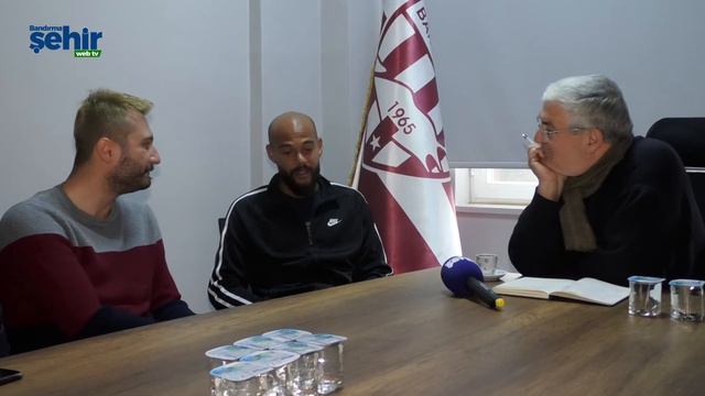 Royal Hastanesi Bandırmaspor'un başarılı oyuncularından Remi Mulumba konuğumuz oldu смотреть онлайн