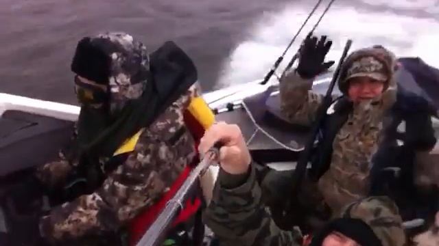 9 декабря 2016 г. На охоте. Катер Бриз 17 смотреть онлайн