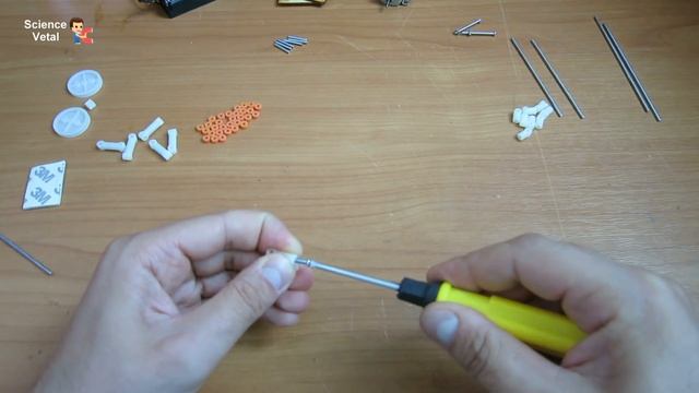 КАК СОБРАТЬ четырехлапого РОБОТА с двигателем смотреть онлайн