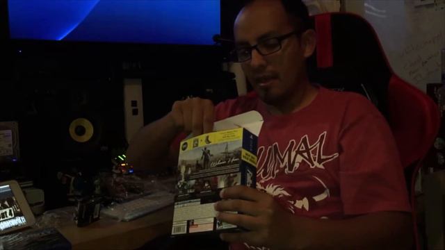 Fallout 4 Gold Bundle (PS4) and (X-Box One) with Socks and Season Pass смотреть онлайн