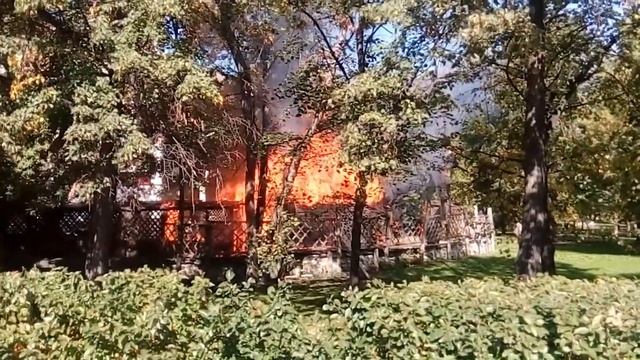 Пожар на ,,Алом поле"2 смотреть онлайн