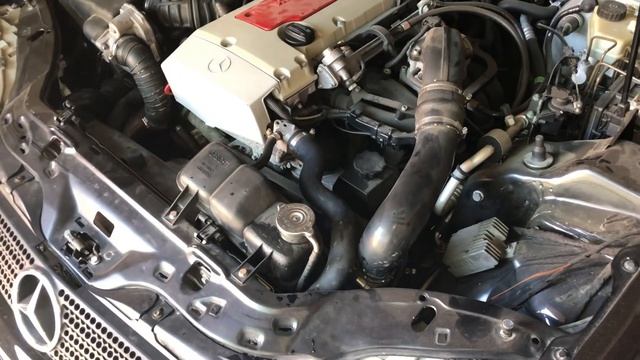 Замена охлаждающей жидкости в SLK R170 смотреть онлайн