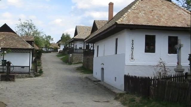 Hollókő , Hungary смотреть онлайн