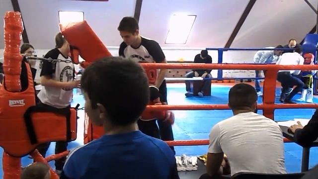 Кремень. тайский бокс. кременки.