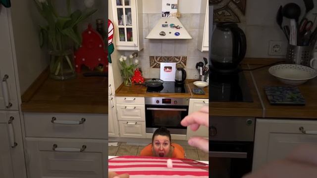 Catch Marshmallow Challenge ? смотреть онлайн