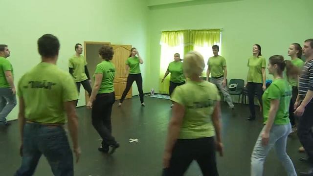 Праздник танцев в 2018 году беспокоит танцоров из сельских регионов смотреть онлайн