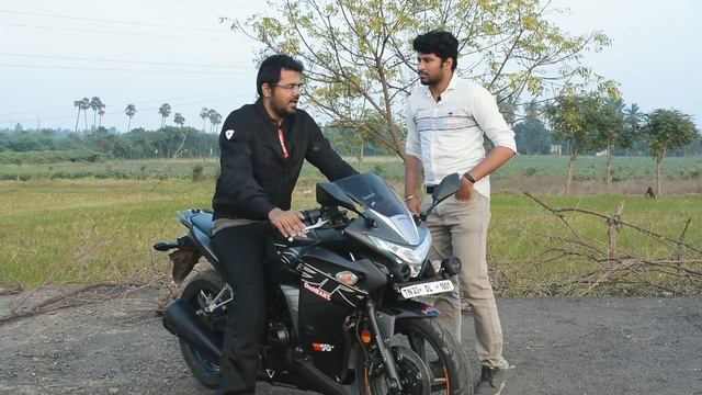 Honda CBR250R Ownership Review Tamil | Worth Buying used ? | RevNitro смотреть онлайн