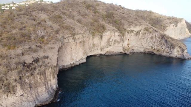 La Martinique vue du ciel - 2021 смотреть онлайн