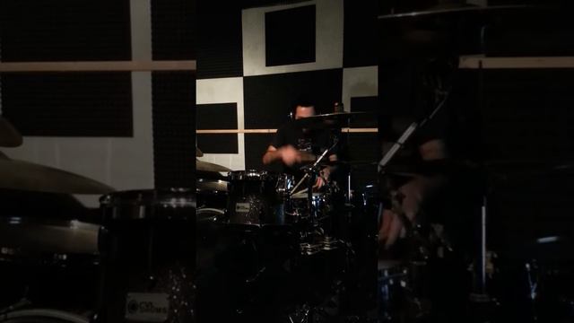 Eric Clapton - My Father's Eyes DrumCover смотреть онлайн