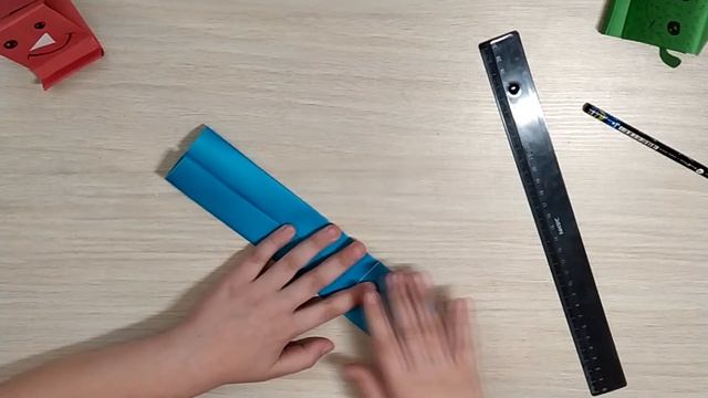 Как Сделать Подставку Для Телефона Из Бумаги Оригами Для Начинающих смотреть онлайн