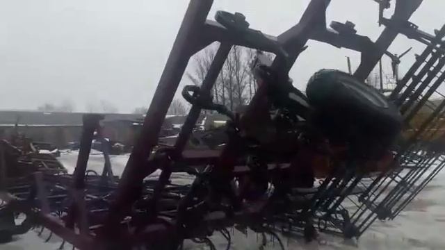 Культиватор Леонид, 12 метров (3Б2К), расцвёл раньше подснежников! (часть первая) смотреть онлайн