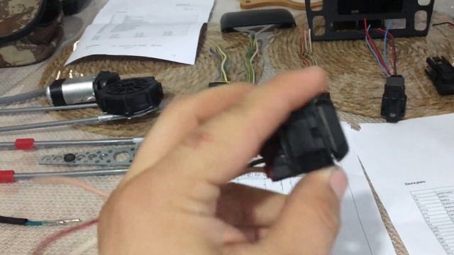BÖLÜM 1 | Arabanız için Elektrikli Cam dönüşümü #psa #citroen #xsara #pejo #kendinyap смотреть онлайн